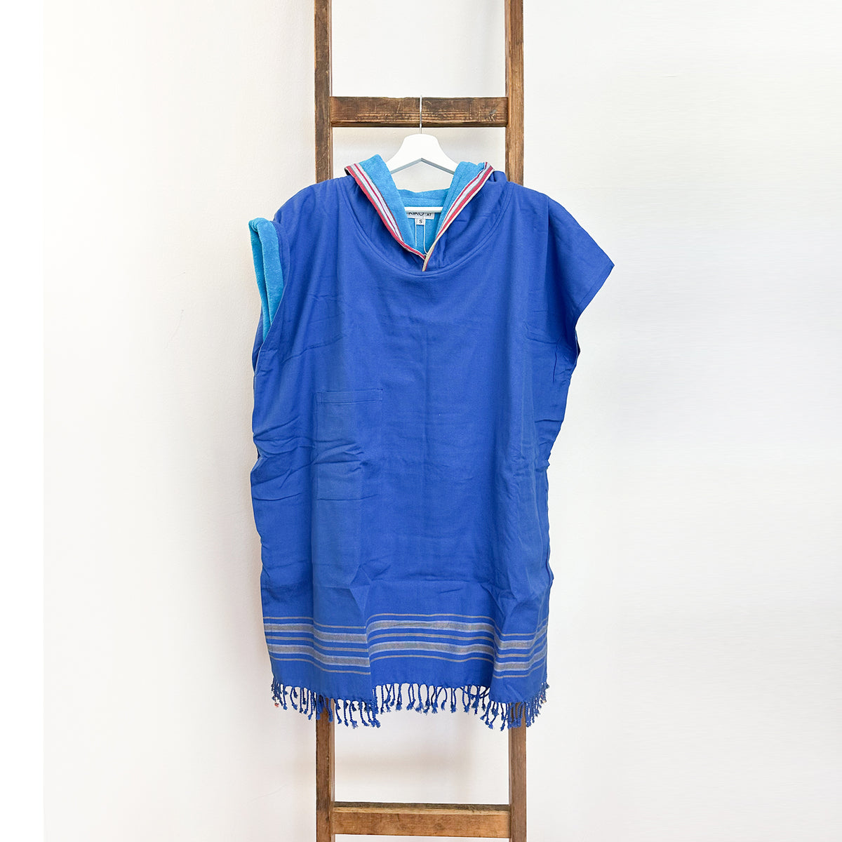Kikoi Poncho Baumwolle Kapuze Mid Blue Turquise Turquise Frottee
