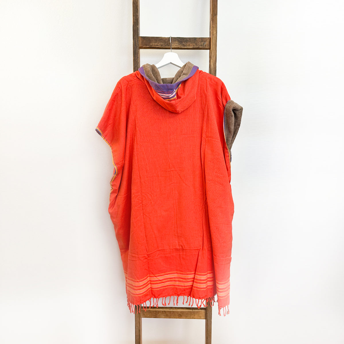 Kikoi Poncho Baumwolle Kapuze Orange-Lilac Sand Frottee