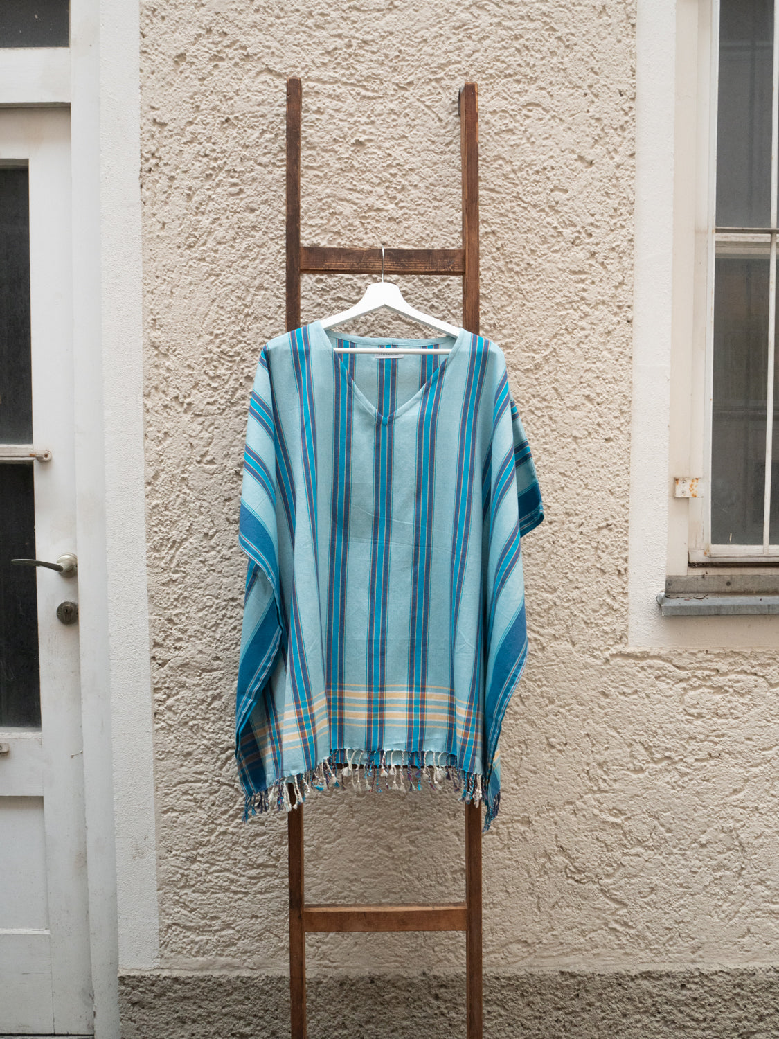 Kikoi V-Neck Poncho Baumwolle New Widestripe Turquise