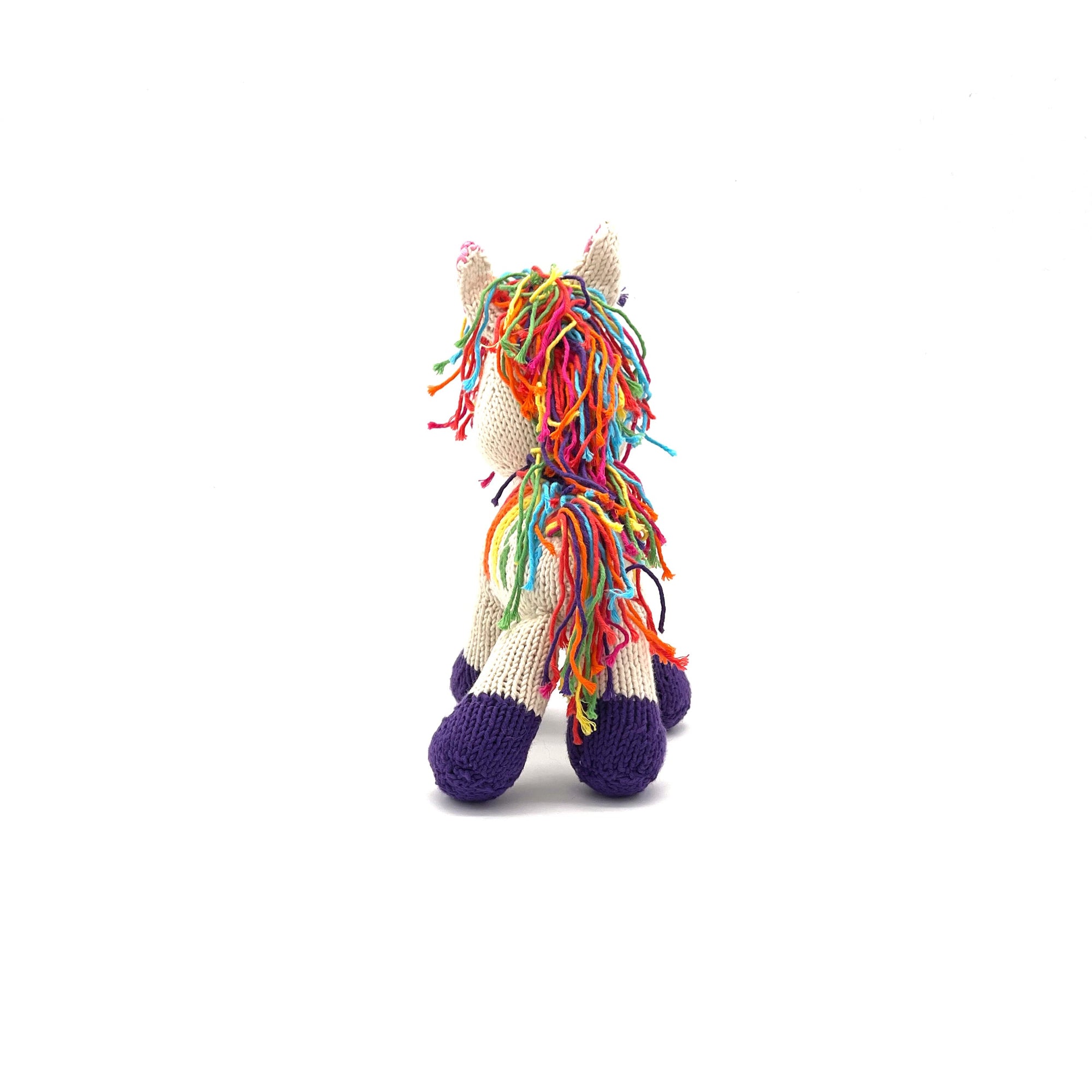 kuscheltiere,bio,baumwolle,madeinkenya,fairtrade,bush-baby,einhorn,creme,bio-baumwolle,madeinkenia,handgestrickt,stofftiere,kind,kinder,spielzeuge,geschenke,organic,madeinafrica,handgemacht,handmade,frauenprojekt,community-project,aidbytrade,products-with-a-story,empowerment-durch-handel,fair-produziert,organic-cotton,stricktier,cream,nachhaltig,geburtstagsgeschenk,kikoy,geschenkidee