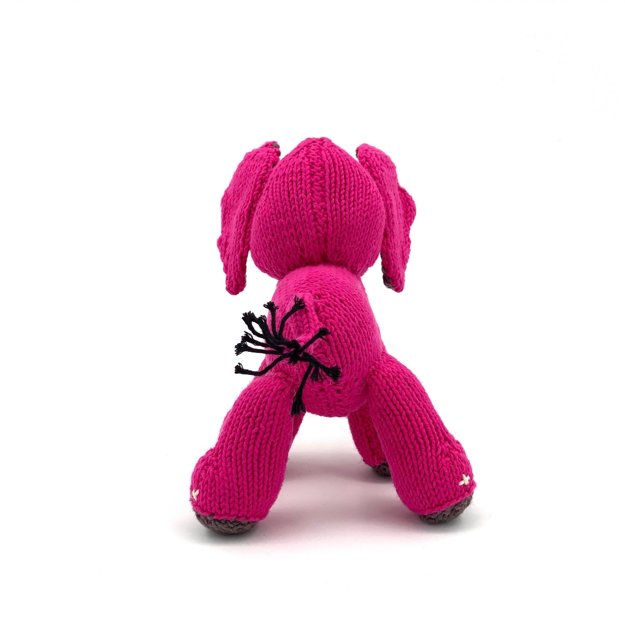 kuscheltiere,bio,baumwolle,madeinkenya,fairtrade,bush-baby,elefant,pink,bio-baumwolle,madeinkenia,handgestrickt,stofftiere,kind,kinder,spielzeuge,geschenke,organic,madeinafrica,handgemacht,handmade,frauenprojekt,community-project,aidbytrade,products-with-a-story,empowerment-durch-handel,fair-produziert,organic-cotton,stricktier,pink,nachhaltig,geburtstagsgeschenk,kikoy,geschenkidee