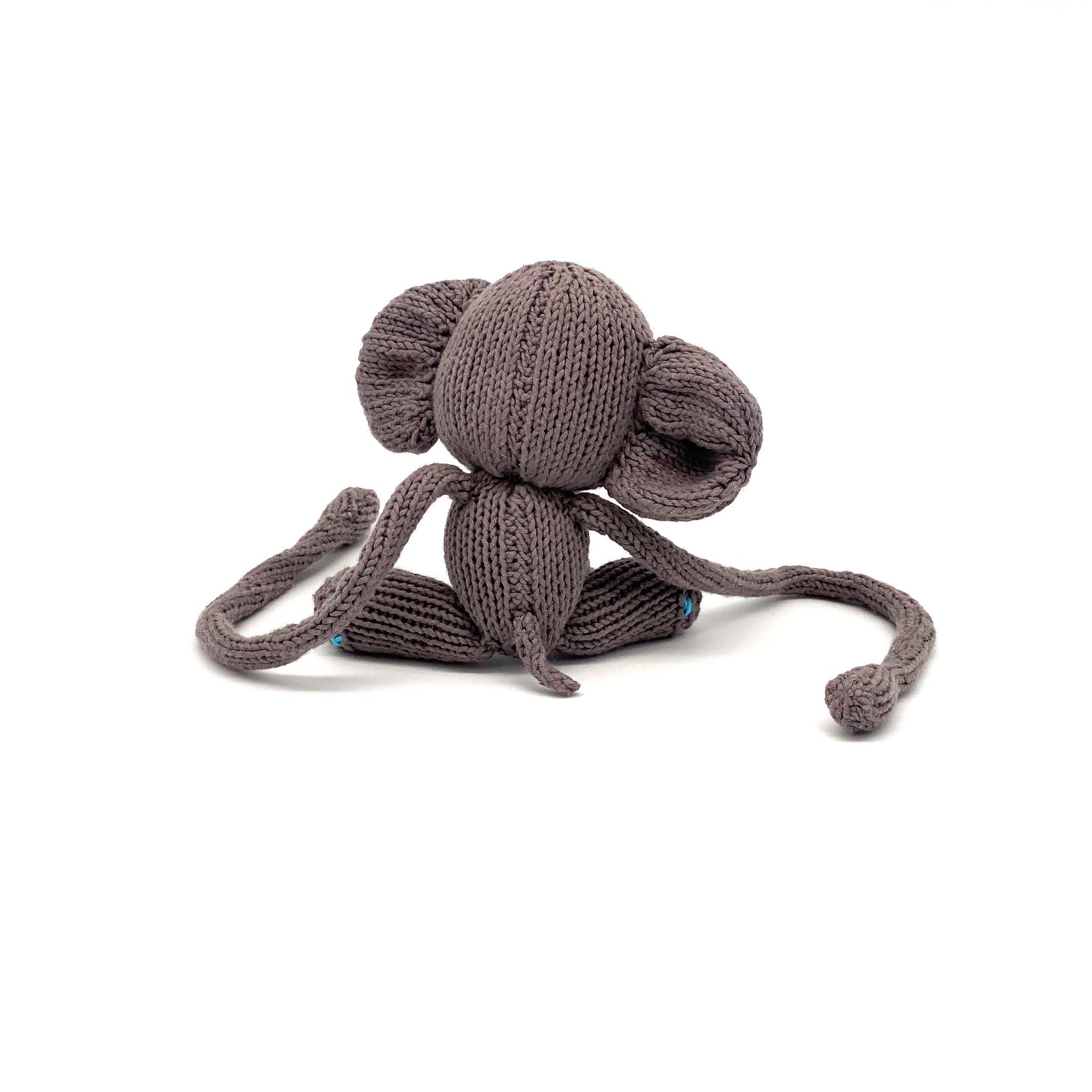 kuscheltiere,bio,baumwolle,madeinkenya,fairtrade,curton-tie-backs,elefant,grau,bio-baumwolle,madeinkenia,handgestrickt,stofftiere,kind,kinder,spielzeuge,geschenke,organic,madeinafrica,handgemacht,handmade,frauenprojekt,community-project,aidbytrade,products-with-a-story,empowerment-durch-handel,fair-produziert,organic-cotton,stricktier,grey,nachhaltig,geburtstagsgeschenk,kikoy,geschenkidee