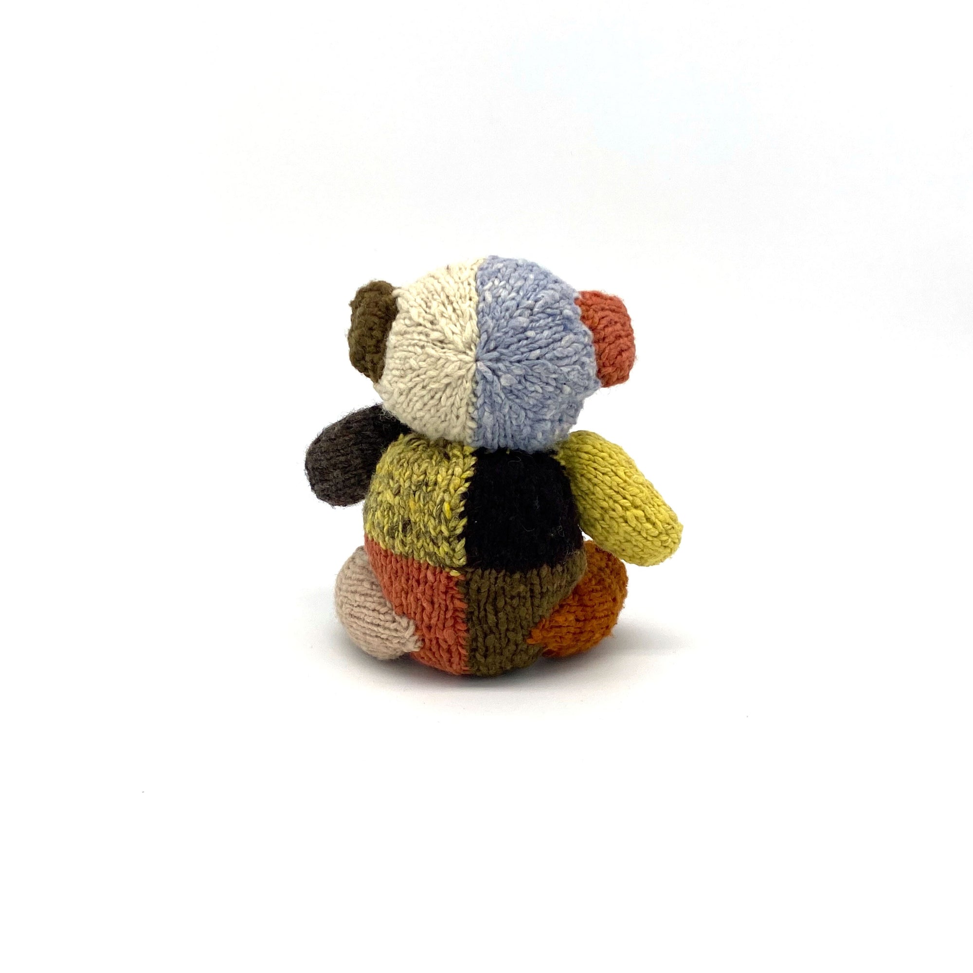 kuscheltiere,bio,wolle,madeinkenya,fairtrade,bundu,baer,mehrfarbig,bio-baumwolle,madeinkenia,handgestrickt,stofftiere,kind,kinder,spielzeuge,geschenke,organic,madeinafrica,handgemacht,handmade,frauenprojekt,community-project,aidbytrade,products-with-a-story,empowerment-durch-handel,fair-produziert,organic-cotton,stricktier,multicolour,nachhaltig,geburtstagsgeschenk,kikoy,geschenkidee