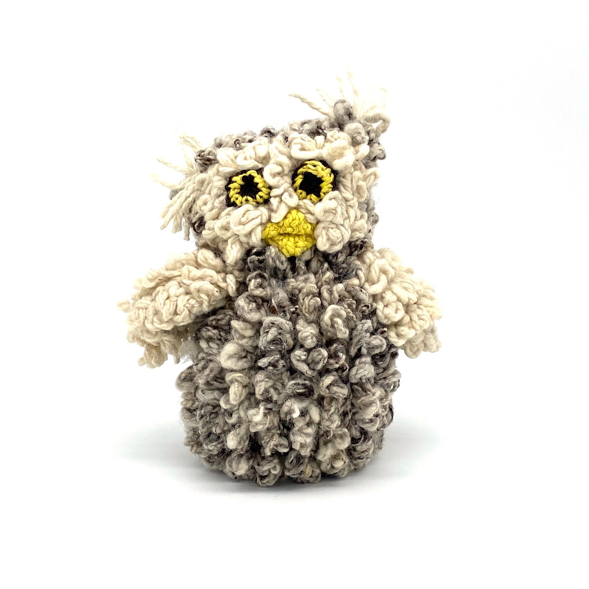 kuscheltiere,bio,wolle,madeinkenya,fairtrade,bundu,eule,graumelange,bio-baumwolle,madeinkenia,handgestrickt,stofftiere,kind,kinder,spielzeuge,geschenke,organic,madeinafrica,handgemacht,handmade,frauenprojekt,community-project,aidbytrade,products-with-a-story,empowerment-durch-handel,fair-produziert,organic-cotton,stricktier,cream,nachhaltig,geburtstagsgeschenk,kikoy,geschenkidee