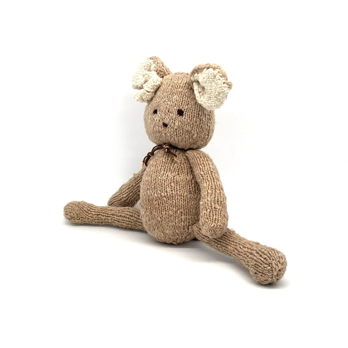 kuscheltiere,bio,wolle,madeinkenya,fairtrade,ditsy,hase,beige,bio-baumwolle,madeinkenia,handgestrickt,stofftiere,kind,kinder,spielzeuge,geschenke,organic,madeinafrica,handgemacht,handmade,frauenprojekt,community-project,aidbytrade,products-with-a-story,empowerment-durch-handel,fair-produziert,organic-cotton,stricktier,beige,nachhaltig,geburtstagsgeschenk,kikoy,geschenkidee
