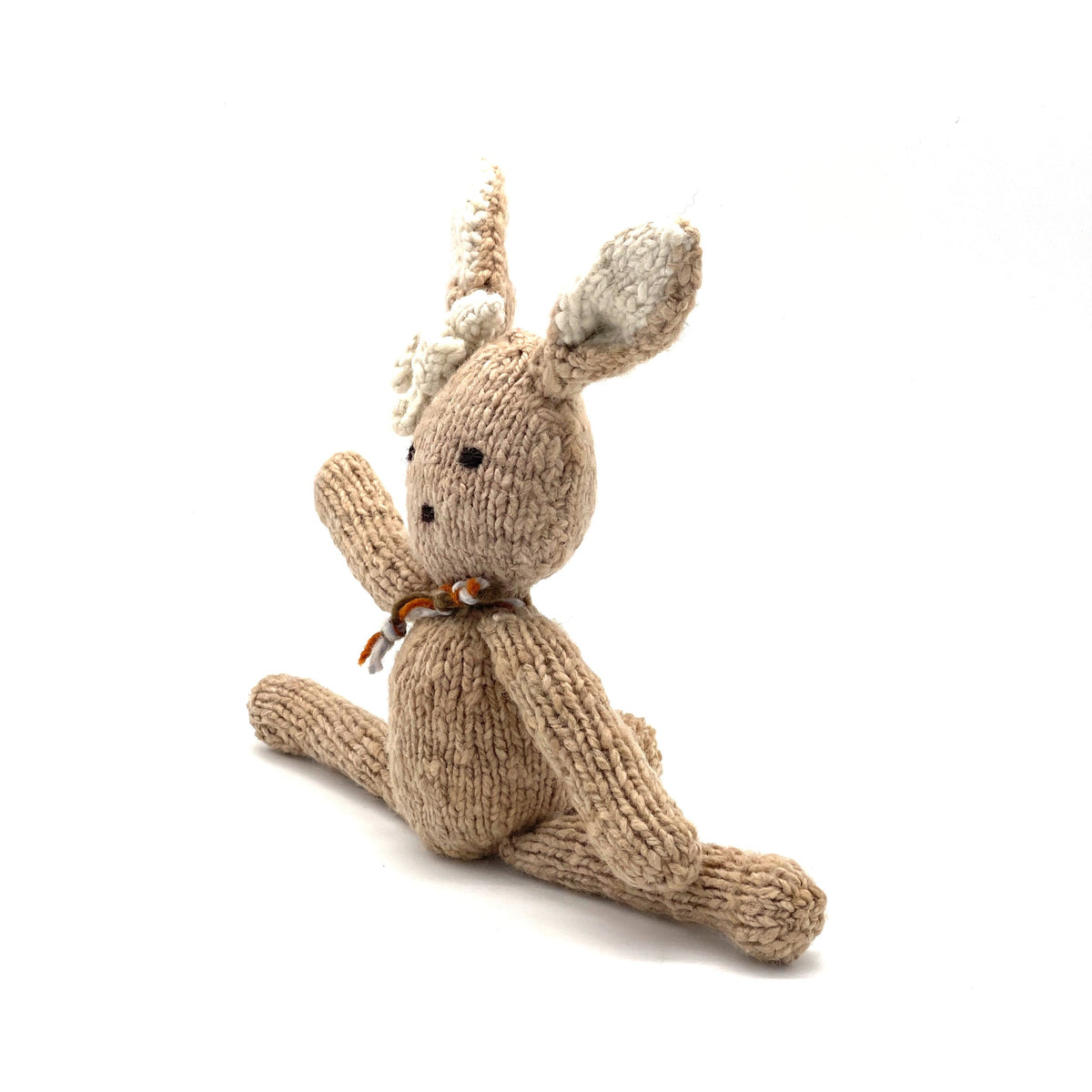kuscheltiere,bio,wolle,madeinkenya,fairtrade,ditsy,hase,beige,bio-baumwolle,madeinkenia,handgestrickt,stofftiere,kind,kinder,spielzeuge,geschenke,organic,madeinafrica,handgemacht,handmade,frauenprojekt,community-project,aidbytrade,products-with-a-story,empowerment-durch-handel,fair-produziert,organic-cotton,stricktier,beige,nachhaltig,geburtstagsgeschenk,kikoy,geschenkidee