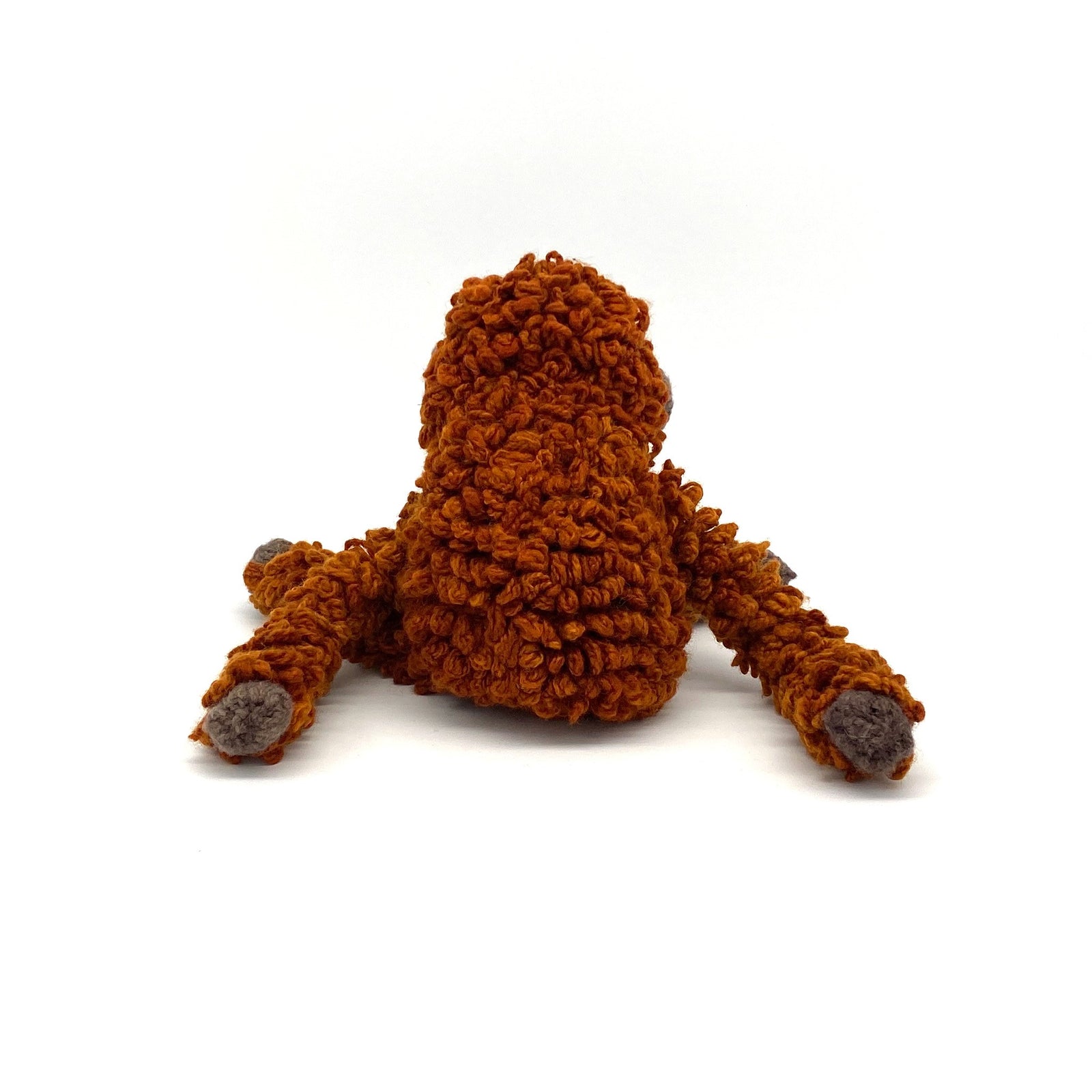 kuscheltiere,bio,wolle,madeinkenya,fairtrade,safari,orang-utan,orange,bio-baumwolle,madeinkenia,handgestrickt,stofftiere,kind,kinder,spielzeuge,geschenke,organic,madeinafrica,handgemacht,handmade,frauenprojekt,community-project,aidbytrade,products-with-a-story,empowerment-durch-handel,fair-produziert,organic-cotton,stricktier,orange,nachhaltig,geburtstagsgeschenk,kikoy,geschenkidee