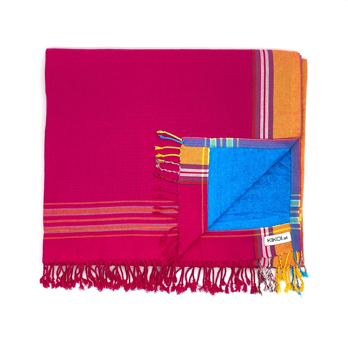 kikoi.at,bestellen,onlineshop,kikoy,baumwolle,madeinkenya,fairtrade,handtuch,hamamtuch,fuchsia,tuerkis,wfto,madeinkenia,madeinafrica,empowerment-durch-handel,fair-produziert,nachhaltig,products-with-a-story,aidbytrade,geburtstagsgeschenk,geschenk-idee,strand-tuch,badetuch,saunatuch,baby-decke,badezimmer,bade-handtuch,schultertuch,sonnenschutz,surfen,baby-handtuch,frottee,yoga,pilates,strand-decke,picknick-decke,urlaub,baden,wellness,spa,schwimmen,reisen,schnell-trocknend,leicht,wandern,outdoor